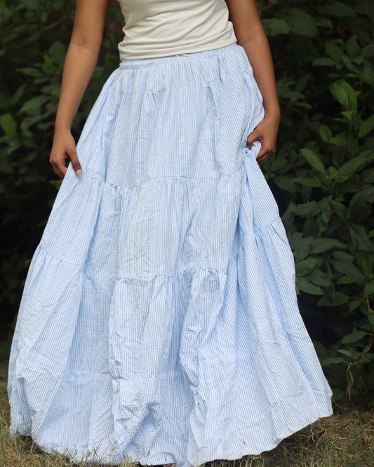 Striped maxi skirt in breathable cotton fabric, perfect for summer